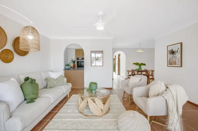 Third view of Homely semi-detached listing, 2/52 Kennedy Drive, Tweed Heads NSW 2485