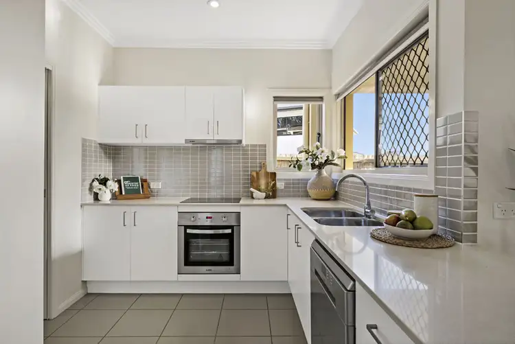 28/5 Pine Valley Drive, Joyner QLD 4500