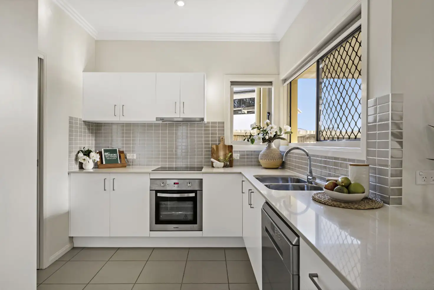 Main view of Homely townhouse listing, 28/5 Pine Valley Drive, Joyner QLD 4500