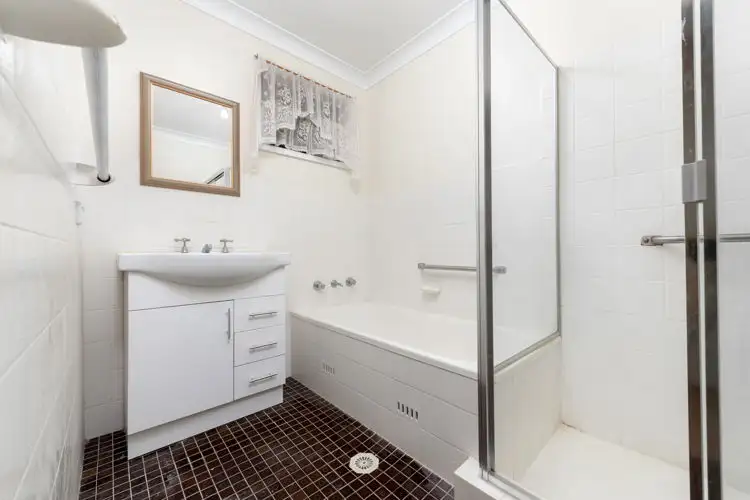 Seventh view of Homely house listing, 18 Kitson Place, Minto NSW 2566