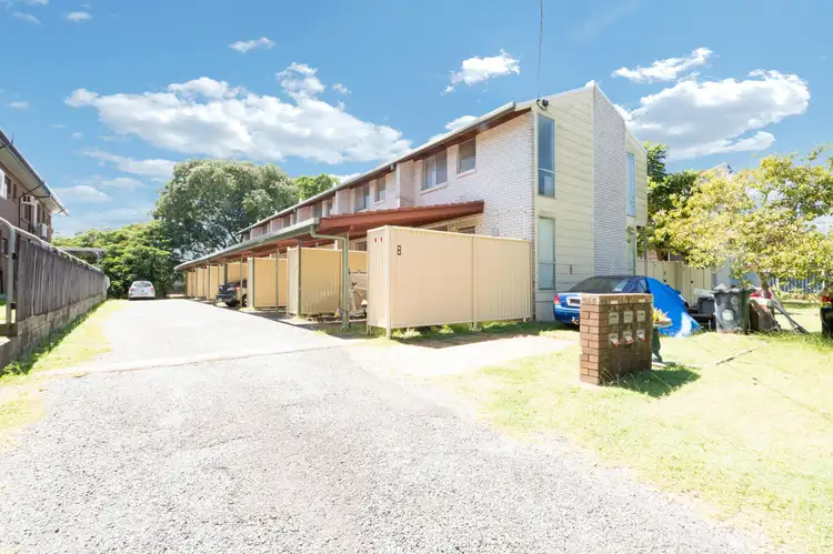 2/8 East Gordon Street, Mackay QLD 4740