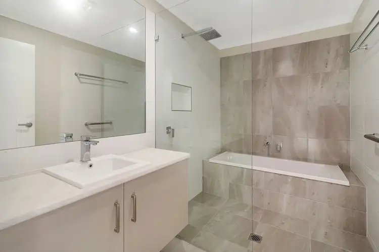 Fourth view of Homely unit listing, 1A Lendrum Street, Newtown QLD 4350