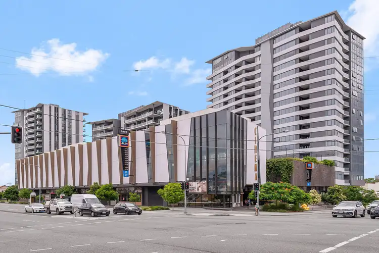 11003/300 Old Cleveland Road, Coorparoo QLD 4151