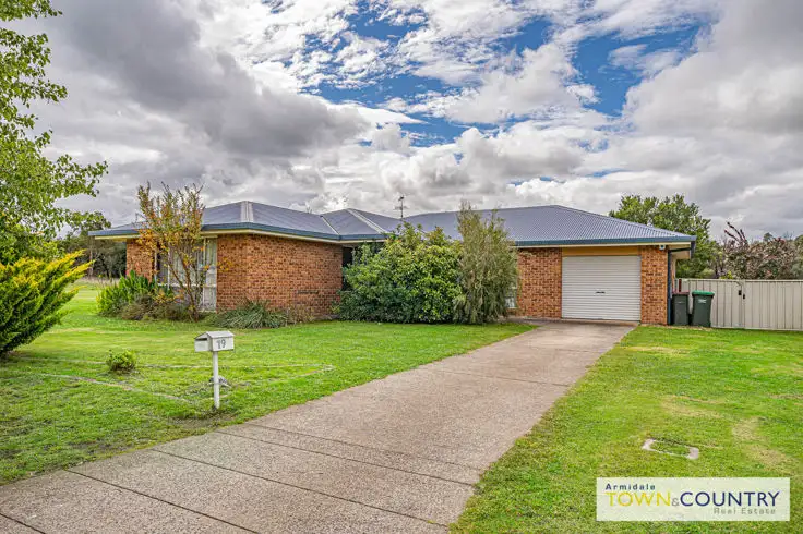 Second view of Homely house listing, 19 Conningdale Crescent, Armidale NSW 2350