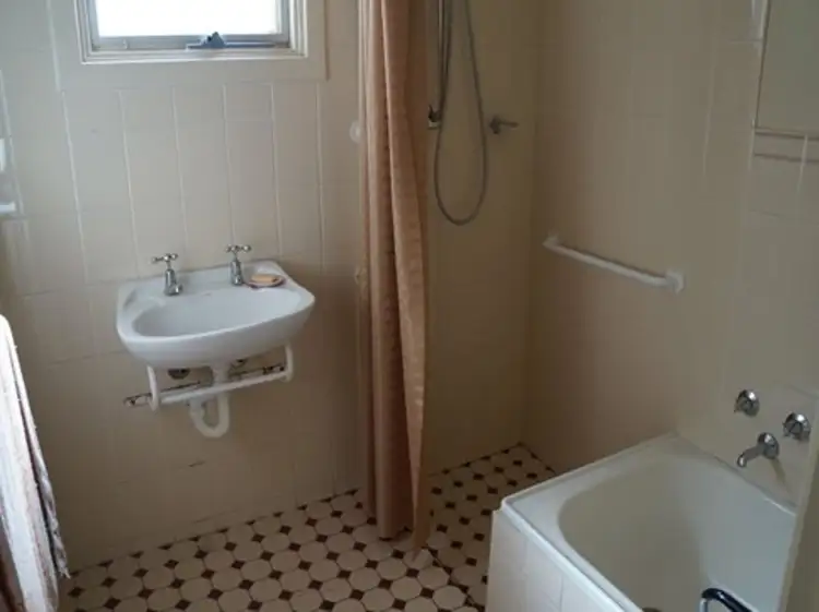 Third view of Homely house listing, 2 Jeffrey Crescent, Murray Bridge SA 5253