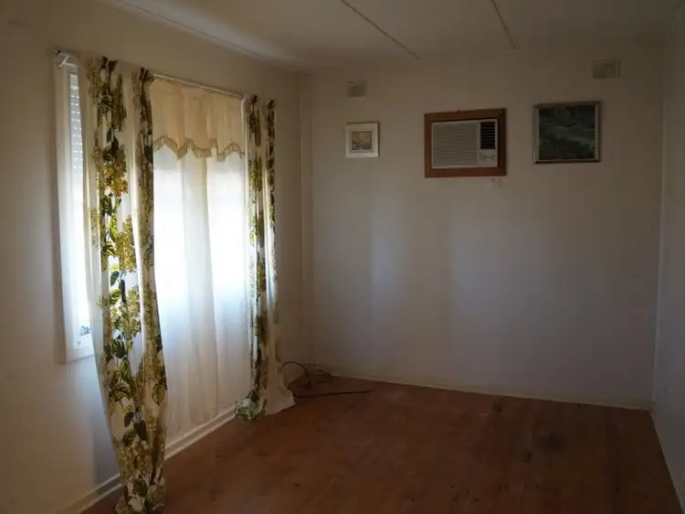 Fourth view of Homely house listing, 2 Jeffrey Crescent, Murray Bridge SA 5253
