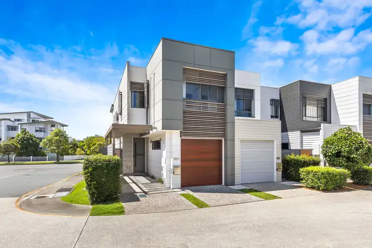 103/2 The Gardenway, Robina QLD 4226