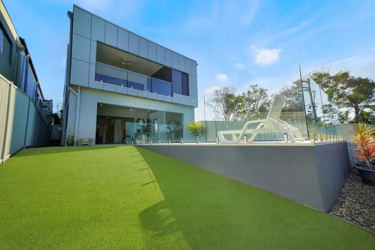 252 ESPLANADE, Pialba QLD 4655
