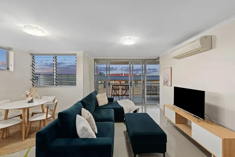 Fourth view of Homely unit listing, 17/36 Kitchener Street, Coorparoo QLD 4151