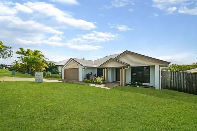 Second view of Homely house listing, 7 PARKLINK WEST AVENUE, Wondunna QLD 4655
