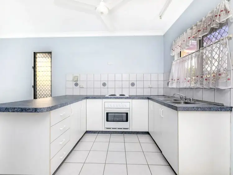 Third view of Homely unit listing, 2/79 Forrest Parade, Bakewell NT 832