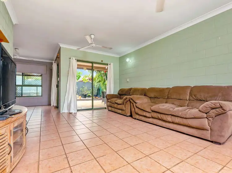 Fifth view of Homely house listing, 14 Moorhen Circuit, Bakewell NT 832