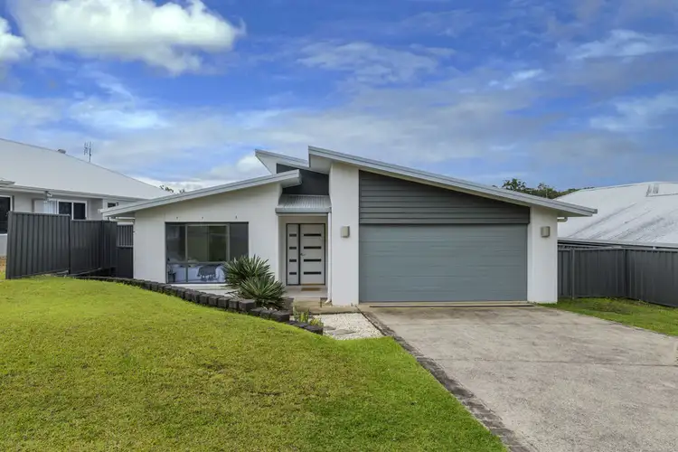 24 Admiralty Drive, Safety Beach NSW 2456