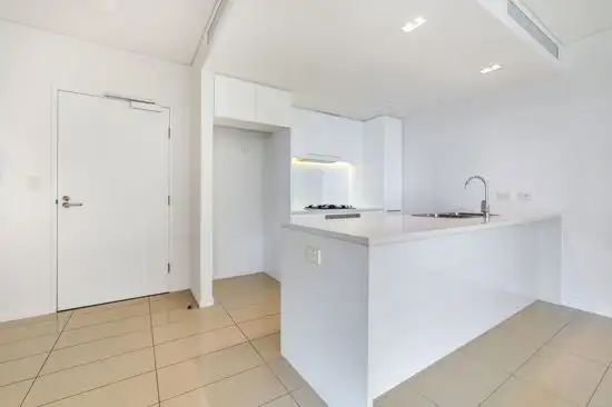 Third view of Homely apartment listing, Apt 5206/5 Anchorage Court, Darwin City NT 800
