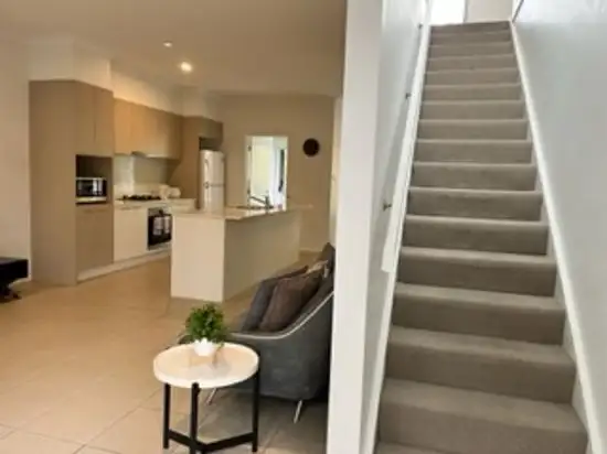31 azure way, Hope Island QLD 4212