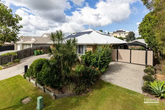 1 Pyrus Place, Redland Bay QLD 4165