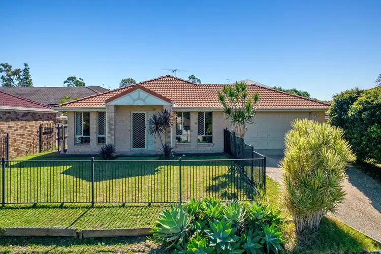 40 Hawthorne Street, Forest Lake QLD 4078