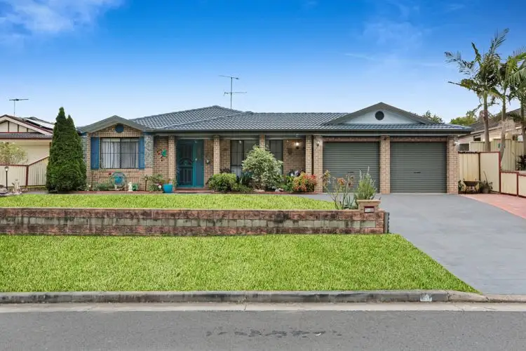 89 Kellerman Drive, St Helens Park NSW 2560