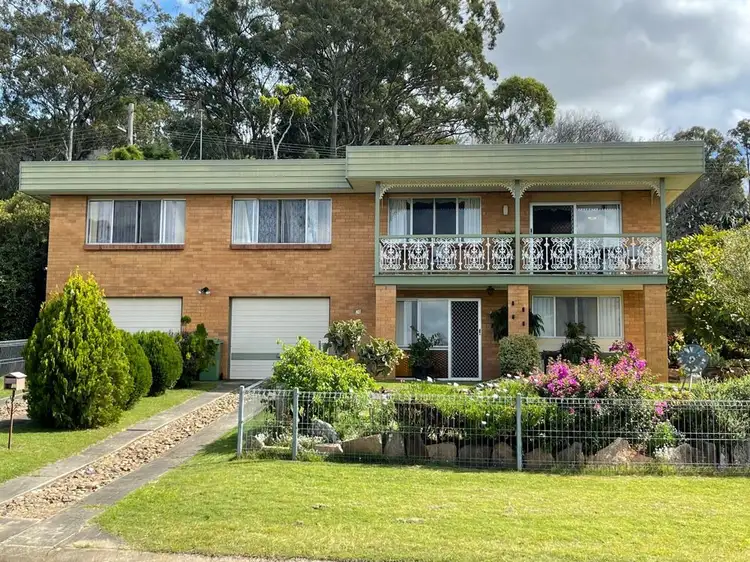 20 Railway Terrace, Crows Nest QLD 4355