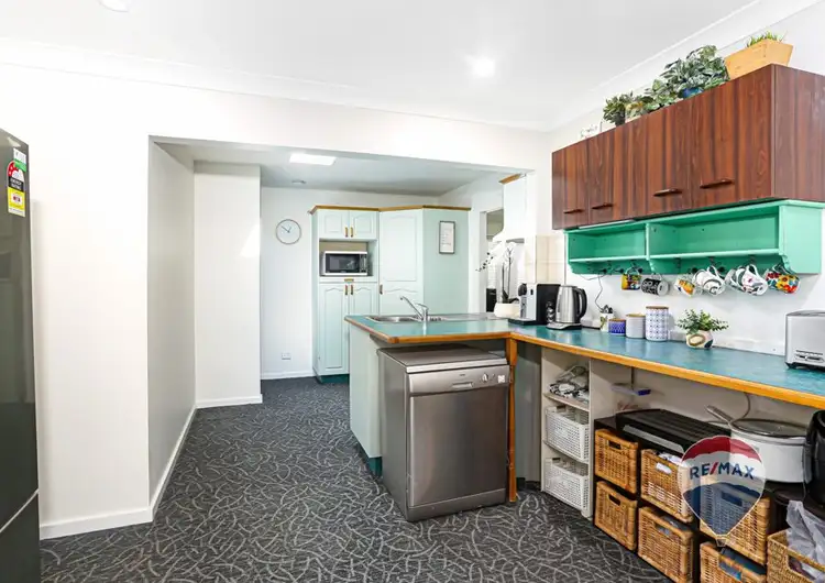 Fourth view of Homely house listing, 15 WINDERMERE AVENUE, Cambridge Park NSW 2747