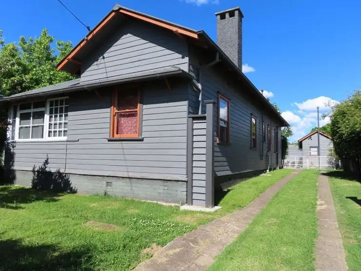 365 Rouse Street, Tenterfield NSW 2372