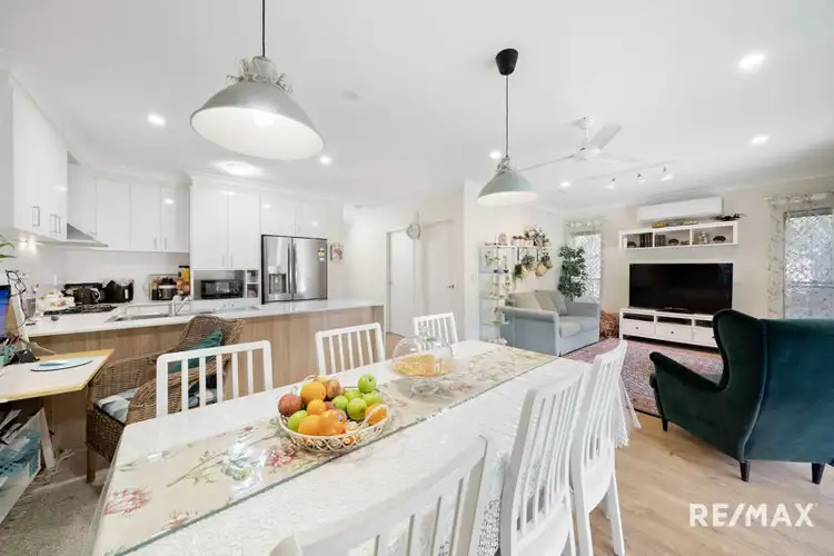 Second view of Homely townhouse listing, 1/128 Chesterfield Crescent, Kuraby QLD 4112