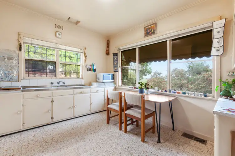 Fifth view of Homely house listing, 392 Upper Heidelberg Road, Ivanhoe VIC 3079