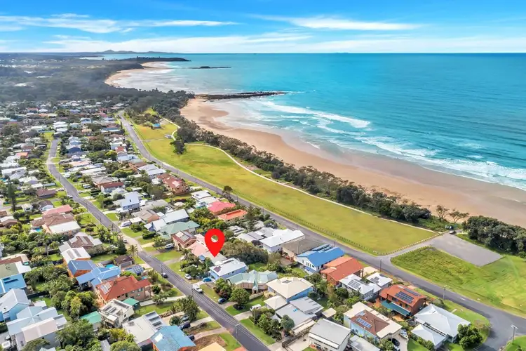 51 Blue Gum Avenue, Sandy Beach NSW 2456