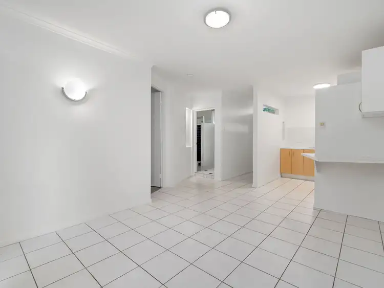 Fourth view of Homely unit listing, 8/30 Cork Street, Yeronga QLD 4104