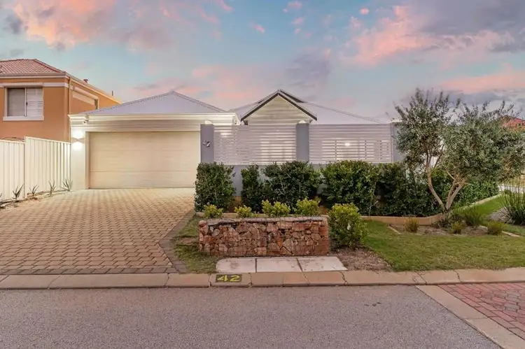 Second view of Homely house listing, 42 Barang Circuit, Karawara WA 6152
