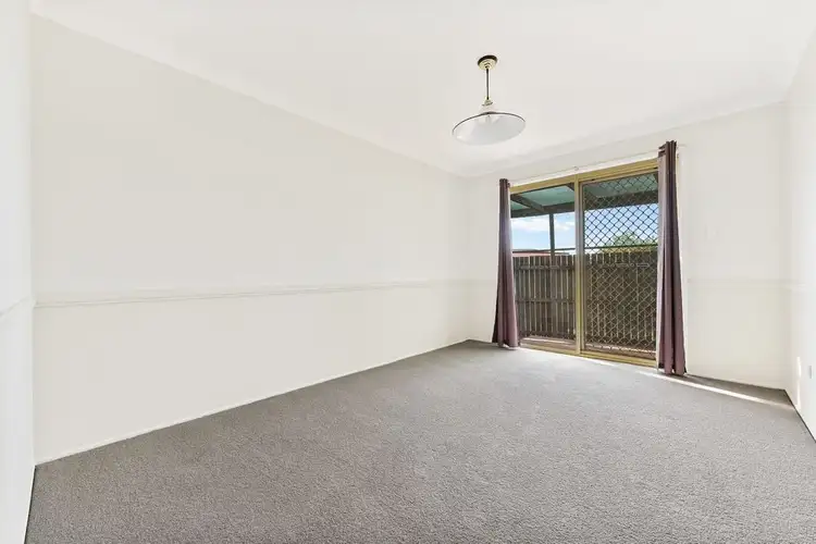 Fourth view of Homely unit listing, 1/6 Paulene Crescent, Kearneys Spring QLD 4350