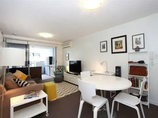8 Cordelia Street, South Brisbane QLD 4101