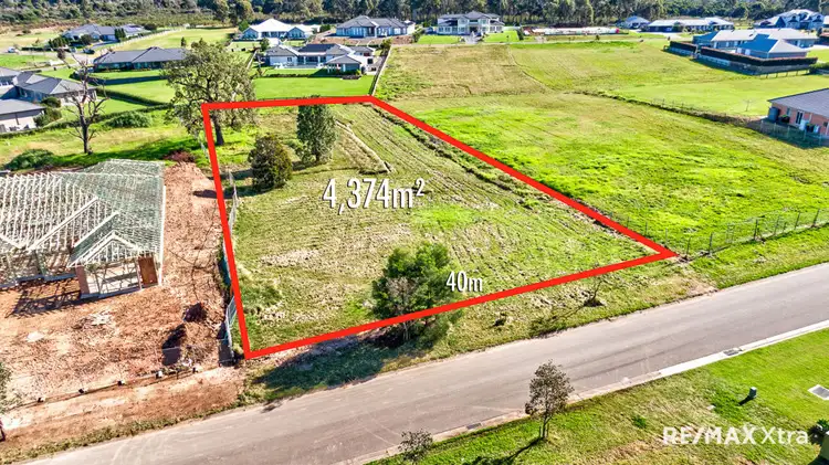 18 Humewood Place, Luddenham NSW 2745