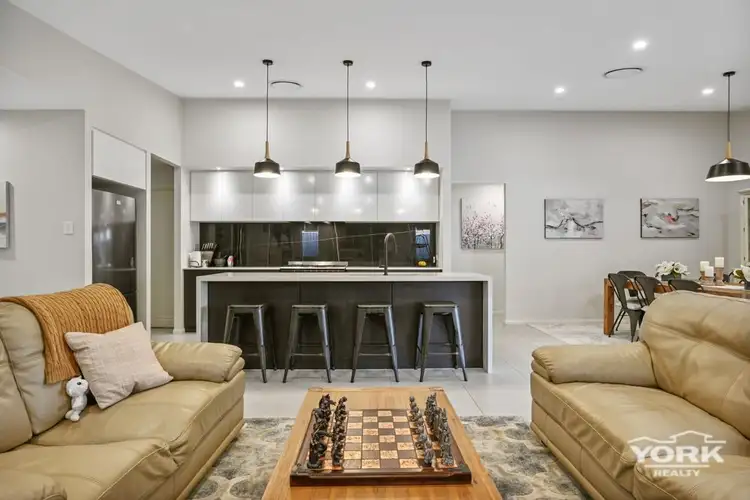 Second view of Homely house listing, 25 Madonna Circuit, Middle Ridge QLD 4350