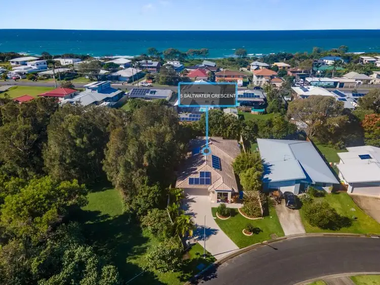 5 Saltwater Cres, Corindi Beach NSW 2456