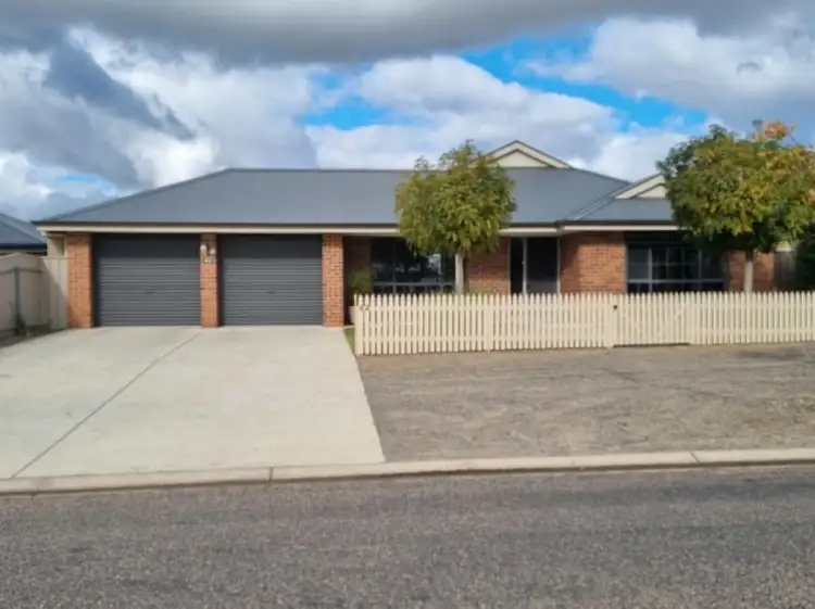 42 Christian Road, Murray Bridge SA 5253