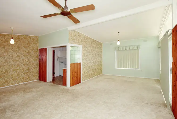 Second view of Homely house listing, 194 Bourke Street, Mount Austin NSW 2650