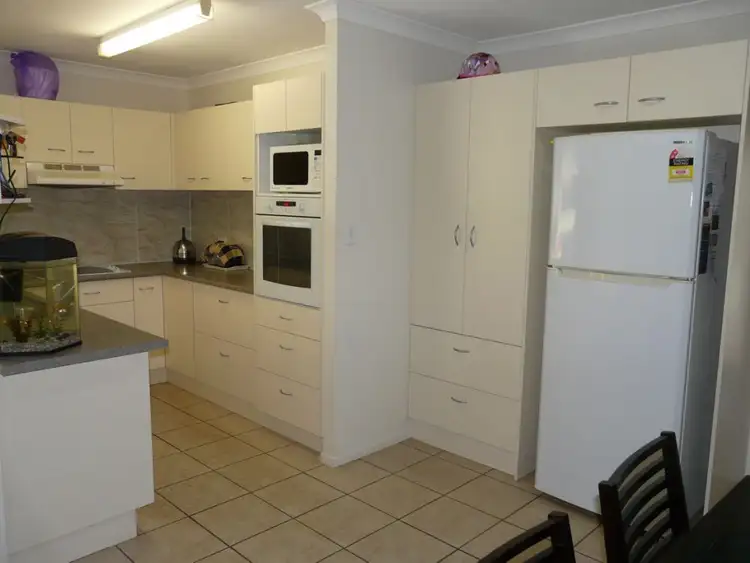 Sixth view of Homely house listing, 9 Kabut Court, Tanah Merah QLD 4128