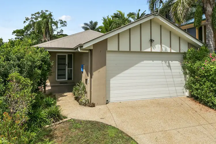 10 Patterson St, Wynnum QLD 4178