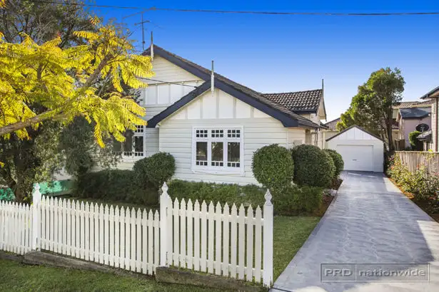 4 Moira Street, Adamstown NSW 2289