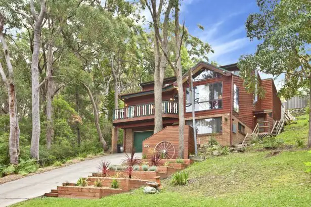 399 Warners Bay Road, Charlestown NSW 2290