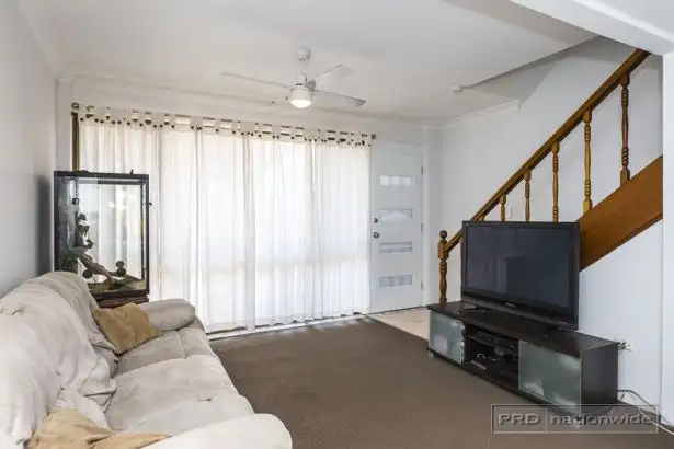Fourth view of Homely unit listing, 5/7A Section street, Mayfield NSW 2304
