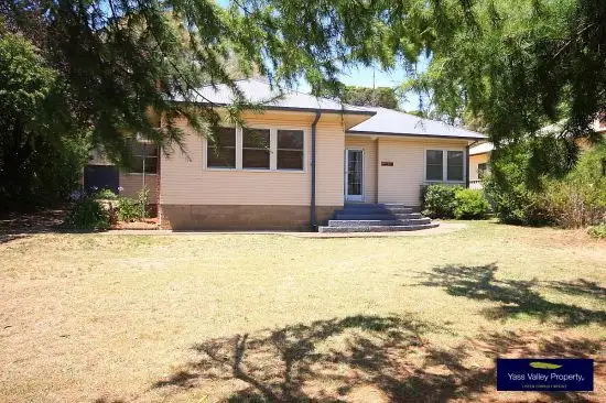 56 Demestre Street, Yass NSW 2582