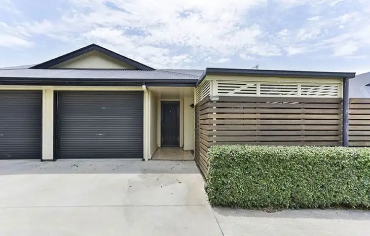 2/364 Bridge Street, Wilsonton QLD 4350