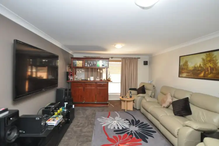 Third view of Homely house listing, 6 Verdelho Drive, Tamworth NSW 2340
