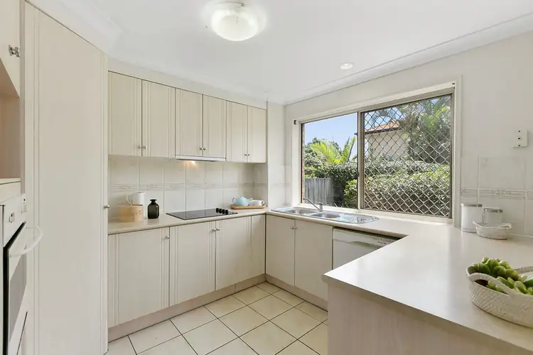 Sixth view of Homely house listing, 10 Clearmount Crescent, Carindale QLD 4152