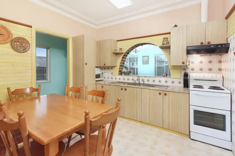 Second view of Homely house listing, 7 Vienna Street, Seven Hills NSW 2147