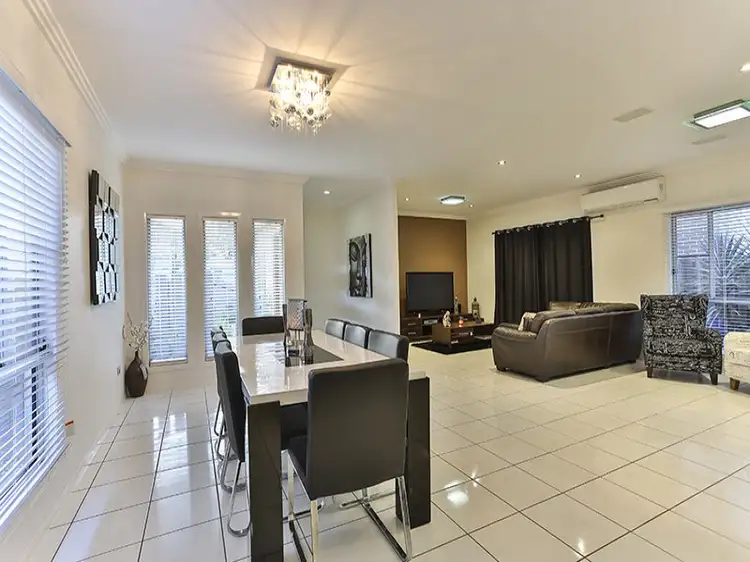 26 Ashford Avenue, Highfields QLD 4352