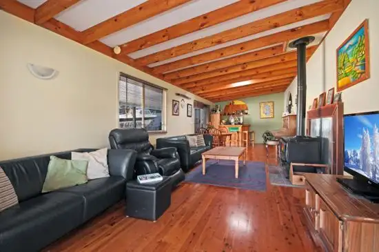 Second view of Homely house listing, 8 Brooke Avenue, Killarney Vale NSW 2261