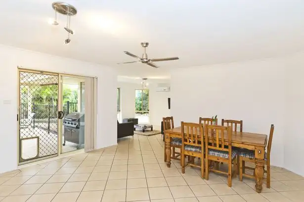 Fourth view of Homely house listing, 5 Lillypilly Drive, Maryland NSW 2287